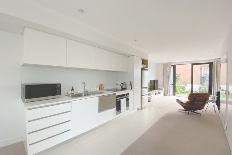 Photo of property in 4b Hastings Street, Hobsonville, Auckland, 0616