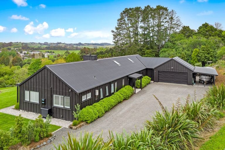 Photo of property in 7 Tamahunga Drive, Matakana, Warkworth, 0985