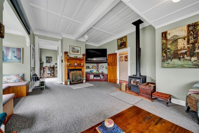 Photo of property in 20 Douglas Street, Hawera, 4610