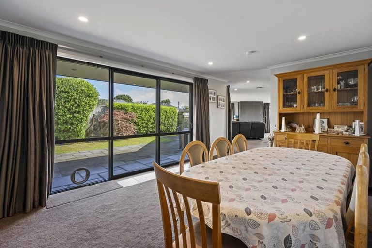 Photo of property in 9 Huetu Place, Bell Block, New Plymouth, 4312