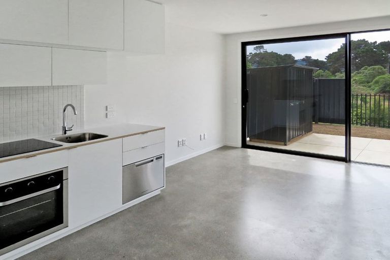 Photo of property in 35 Te Ara O Paetutu, Petone, Lower Hutt, 5012