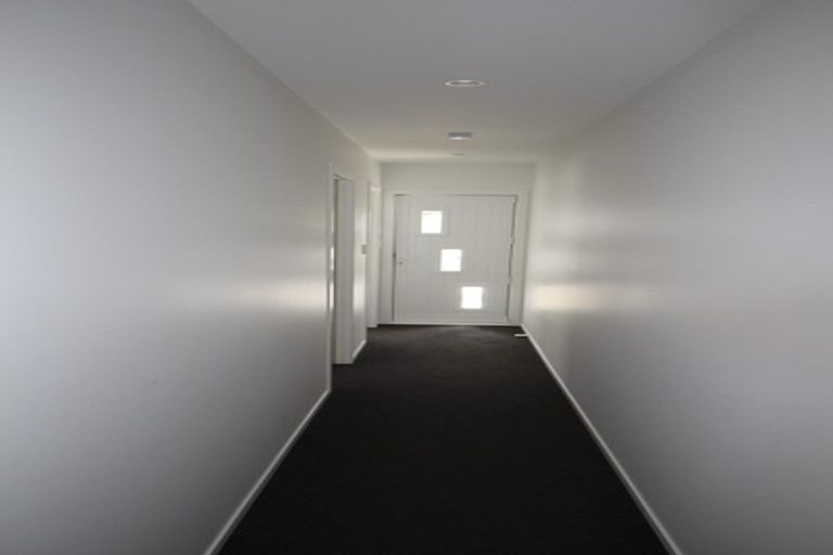 Photo of property in 13 Sutherland Crescent, Westbrook, Palmerston North, 4412