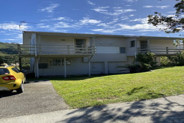 Photo of property in 194b Mitchell Street, Brooklyn, Wellington, 6021