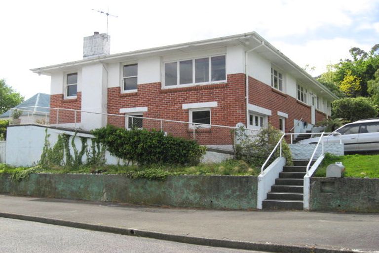 Photo of property in 108 Wellington Street, Picton, 7220