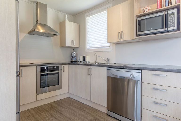 Photo of property in 20 Runuku Grove, Turangi, 3334