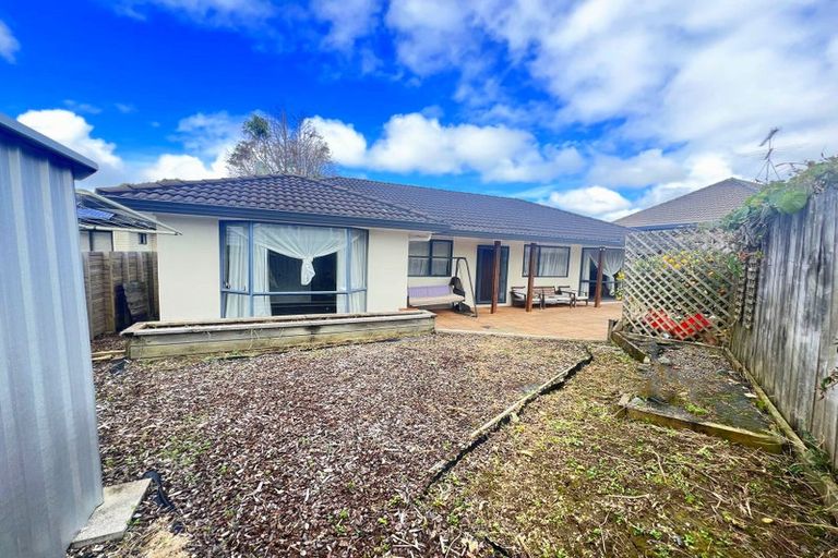 Photo of property in 47a Andrew Road, Howick, Auckland, 2010