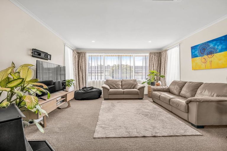 Photo of property in 21 Matipo Place, Edgecumbe, 3120