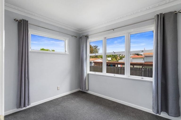 Photo of property in 155 Studholme Street, Morrinsville, 3300