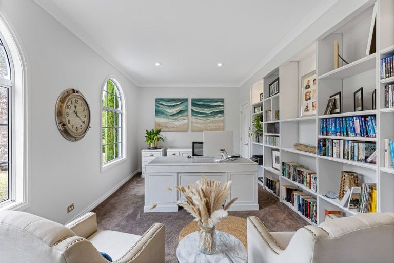 Photo of property in 45 Hardens Lane, Paremoremo, Auckland, 0632