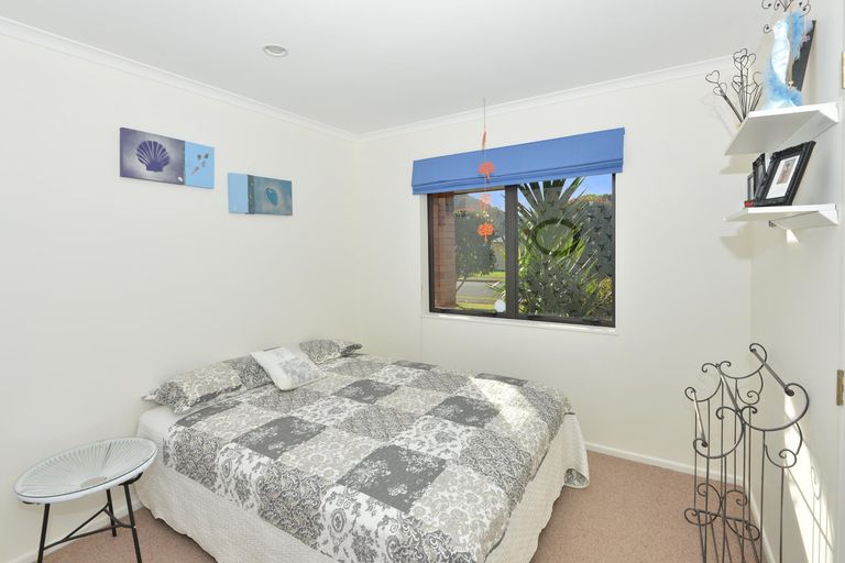 Photo of property in 10 Chatsfield Place, Te Kamo, Whangarei, 0112