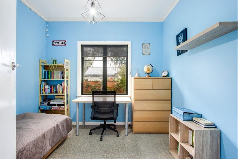 Photo of property in 54 Osier Road, Greenmeadows, Napier, 4112