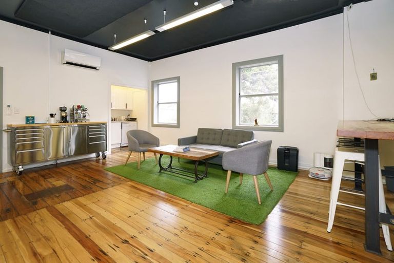 Photo of property in 14 Anzac Parade, Hamilton Central, Hamilton, 3204