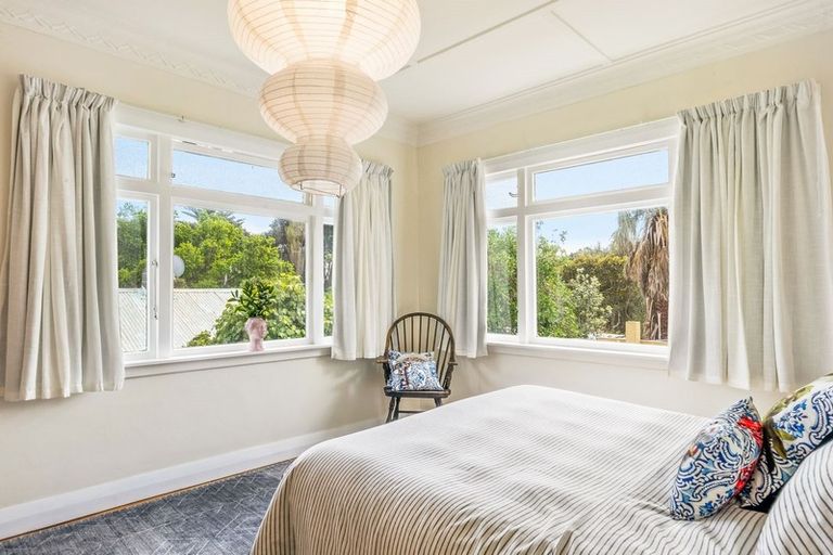 Photo of property in 31 Ocean Road, Paekakariki, 5034