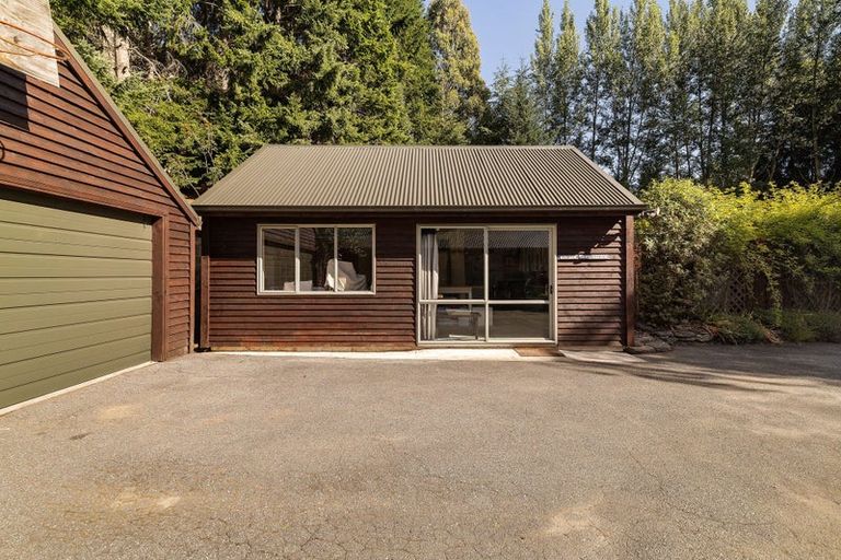 Photo of property in 364 Malaghans Road, Dalefield, Queenstown, 9371