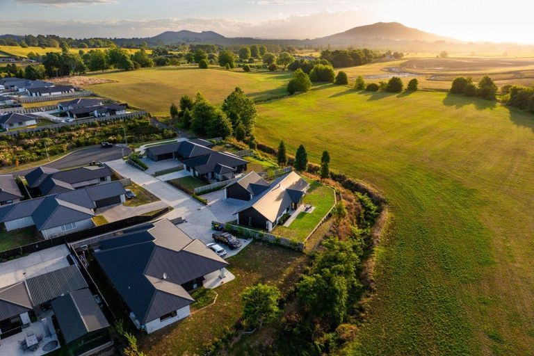 Photo of property in 5 Pahautea Lane, Kihikihi, Te Awamutu, 3800