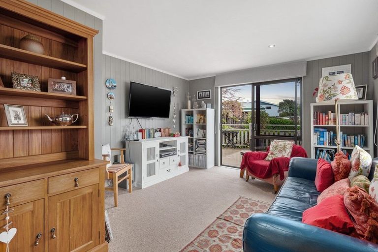 Photo of property in 12 Garnet Drive, Papamoa Beach, Papamoa, 3118