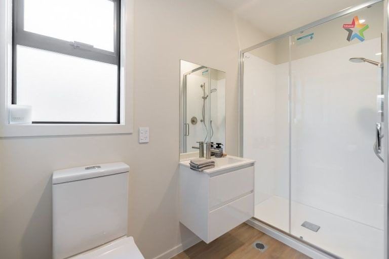 Photo of property in 25 Te Ara O Papatahi, Wainuiomata, Lower Hutt, 5014