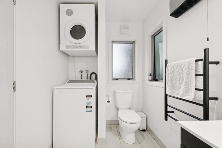 Photo of property in 45 Burma Road, Khandallah, Wellington, 6035