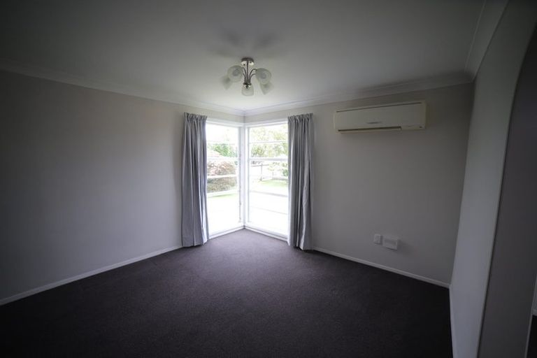Photo of property in 17 Forsyth Street, St Andrews, Hamilton, 3200
