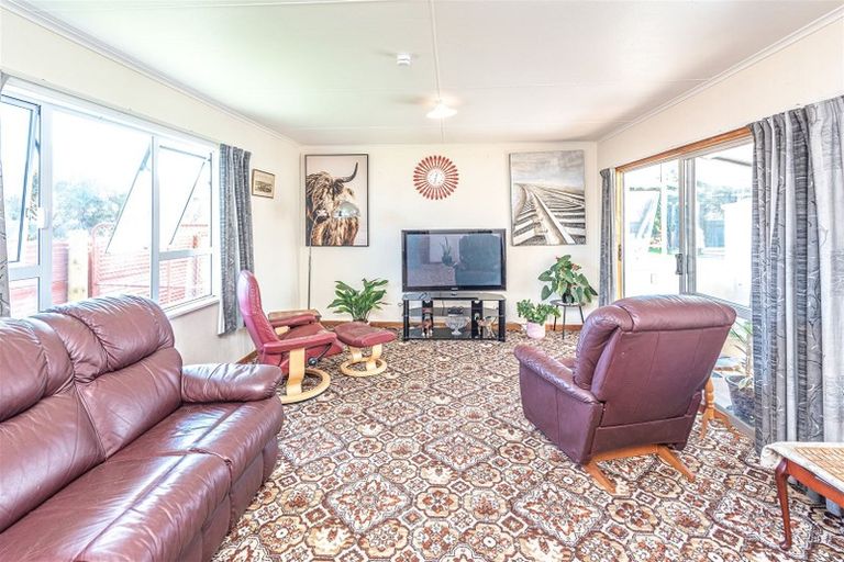 Photo of property in 202 Puriri Street, Castlecliff, Whanganui, 4501