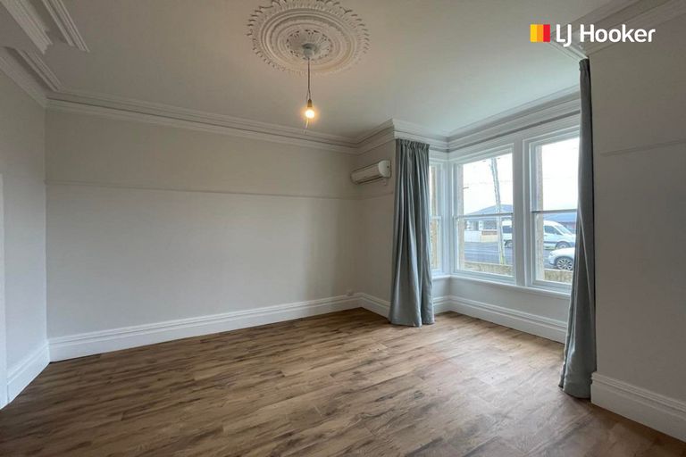 Photo of property in 76 Queens Drive, Saint Kilda, Dunedin, 9012