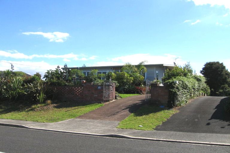 Photo of property in 58b Woodlands Crescent, Browns Bay, Auckland, 0630