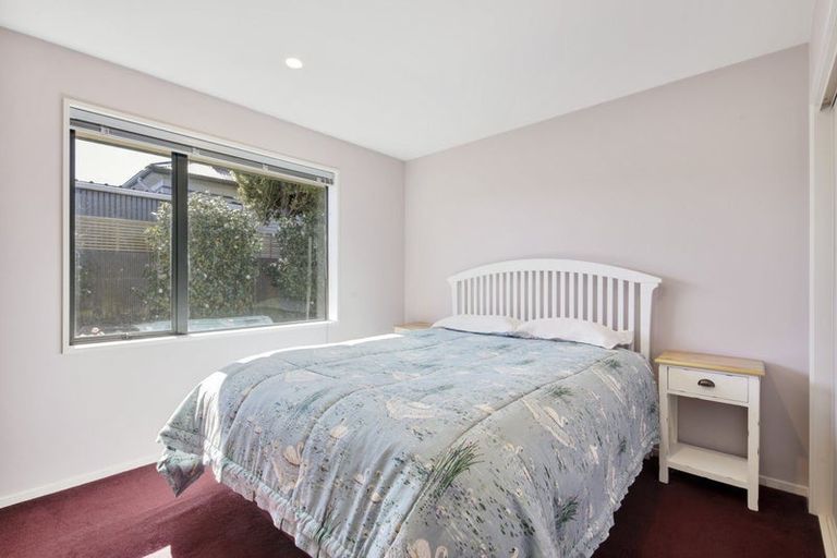 Photo of property in 6 Zuppicich Lane, Woodend, 7610