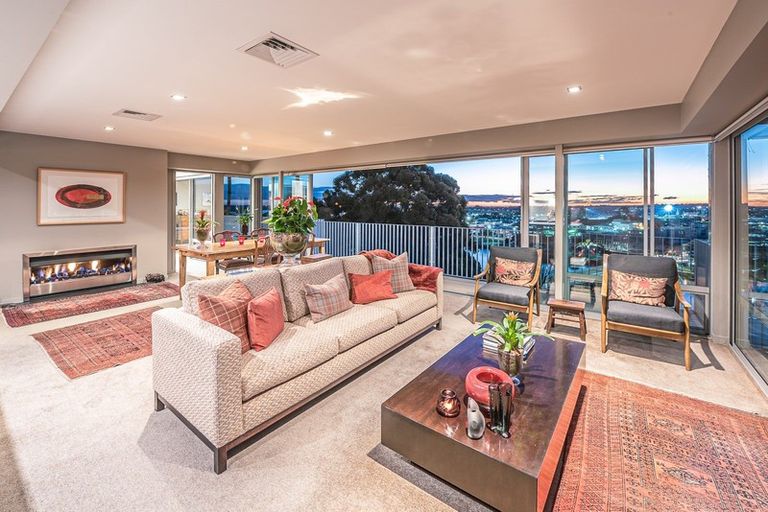 Photo of property in 26 Hipango Terrace, Durie Hill, Whanganui, 4500