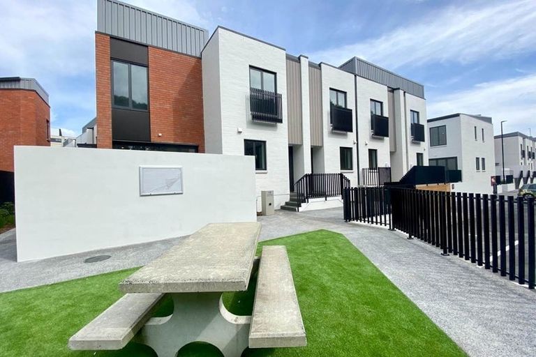 Photo of property in 17/666b Great South Road, Ellerslie, Auckland, 1051