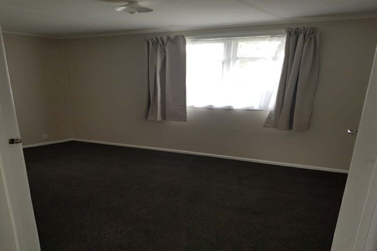 Photo of property in 219 Balmoral Drive, Tokoroa, 3420