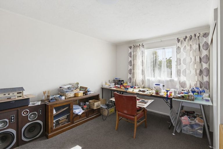 Photo of property in 90 Eatwell Avenue, Paraparaumu Beach, Paraparaumu, 5032