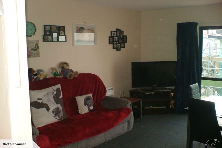 Photo of property in 33g Wharfe Street, South Hill, Oamaru, 9400