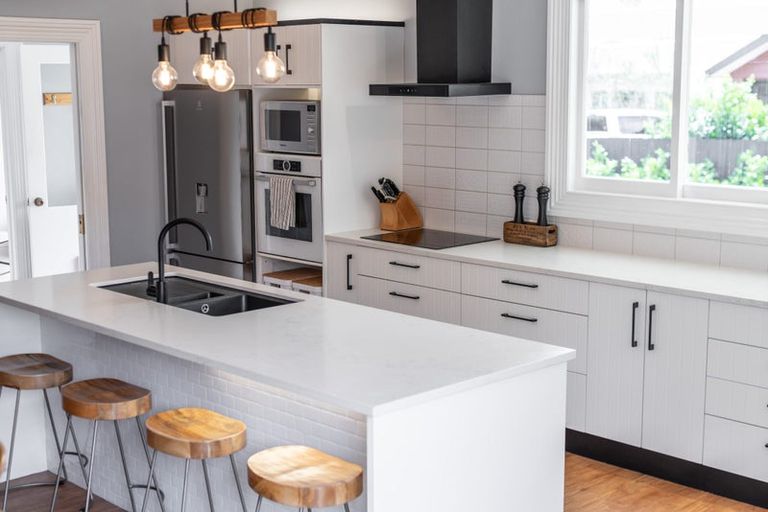 Photo of property in 18 Thornton Road, Cambridge, 3434