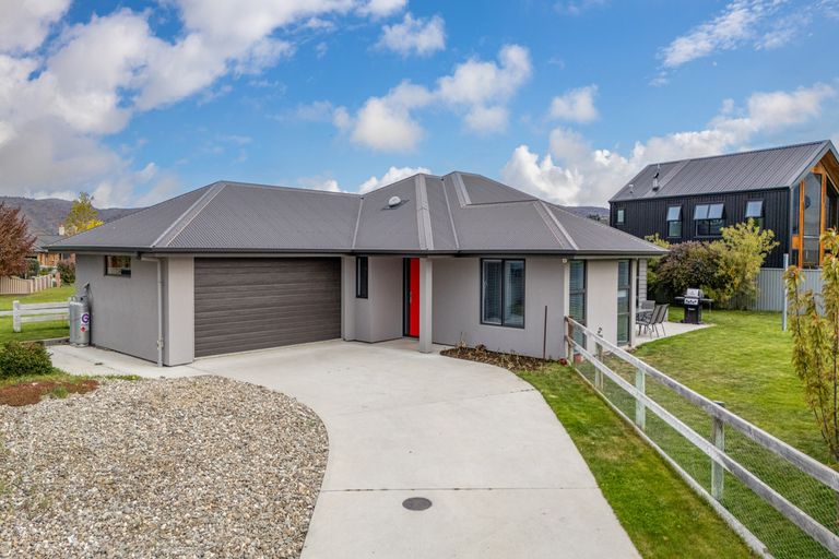 Photo of property in 68 Larch Crescent, Alexandra, 9320