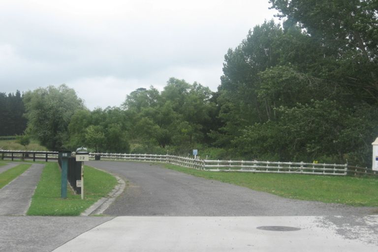 Photo of property in 22 Muir Place, Te Puke, 3119