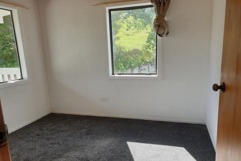 Photo of property in 2045 East Coast Road, Stillwater, Silverdale, 0993