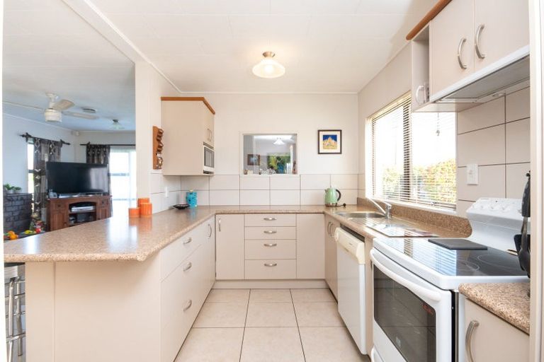 Photo of property in 15 Tucker Lane, Clive, 4102