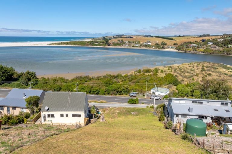 Photo of property in 1406 Taieri Mouth Road, Taieri Mouth, 9091