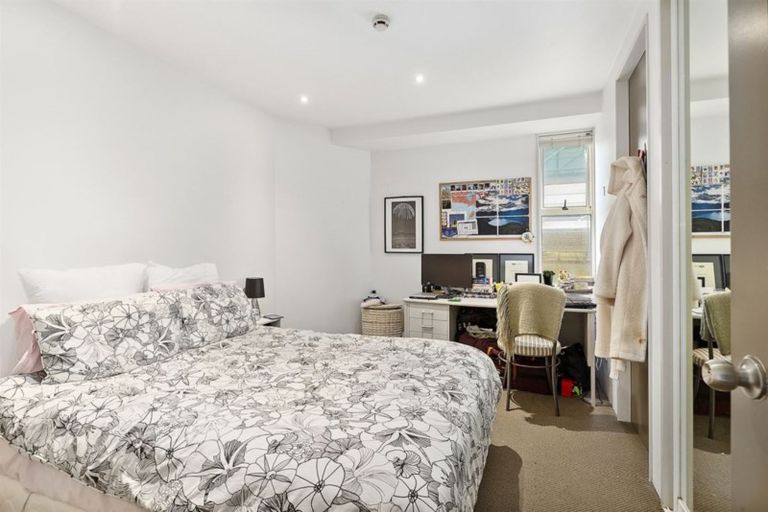 Photo of property in Sirocco Apartments, 201/8 Church Street, Wellington Central, Wellington, 6011