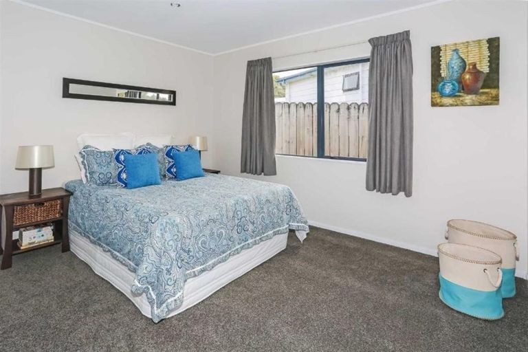 Photo of property in 1/34 Limond Street, Randwick Park, Auckland, 2105