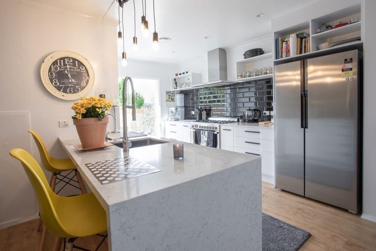 Photo of property in 25 Windsor Street, Terrace End, Palmerston North, 4410