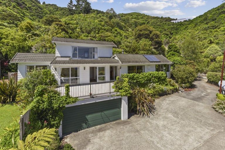 Photo of property in 98 Port Underwood Road, Waikawa, Picton, 7281