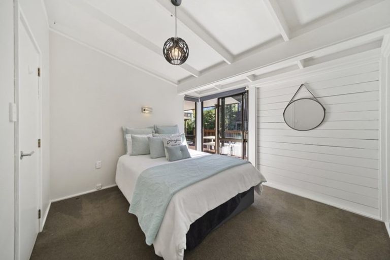 Photo of property in 1/15 Billabong Place, Botany Downs, Auckland, 2010