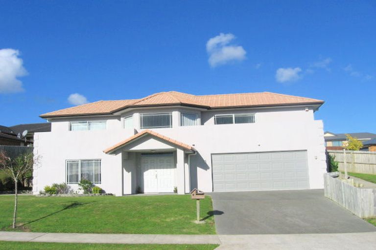 Photo of property in 8 Zeus Avenue, Henderson, Auckland, 0612