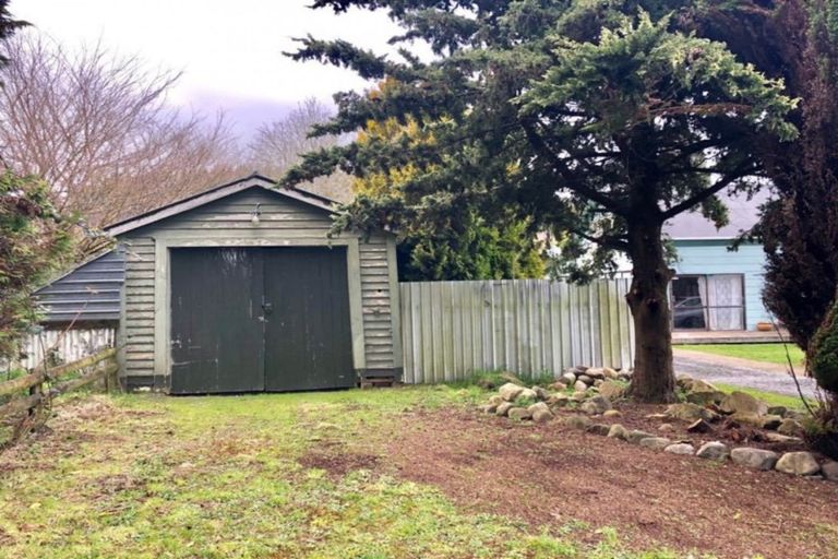 Photo of property in 2526 Rangiwahia Road, Rangiwahia, Kimbolton, 4774