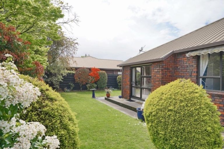 Photo of property in 28a Hamilton Avenue, Ilam, Christchurch, 8041