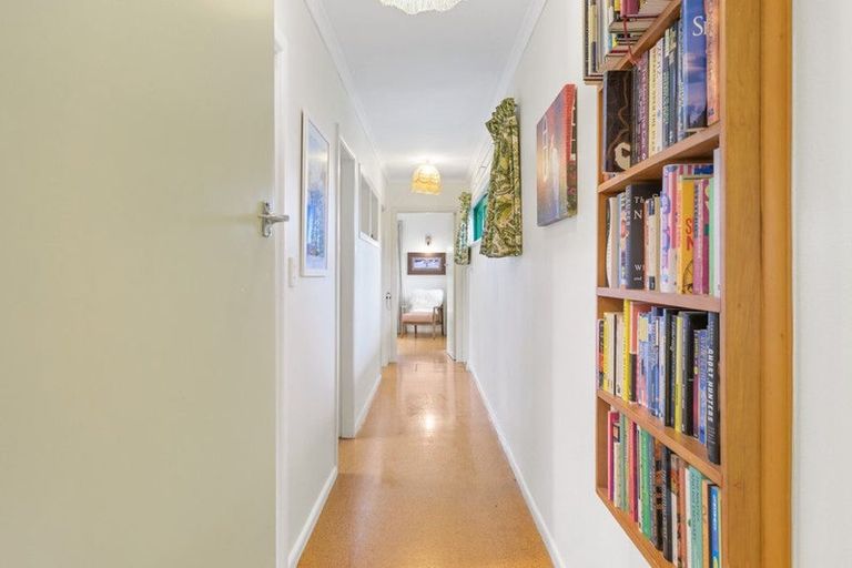 Photo of property in 50 Cambridge Road, Hillcrest, Hamilton, 3216