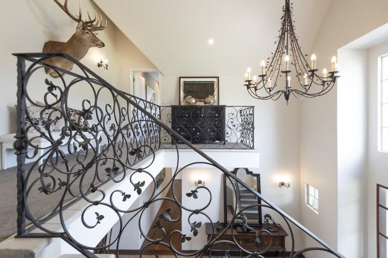 Photo of property in 38 Porterfield Road, Whitford, Howick, 2571