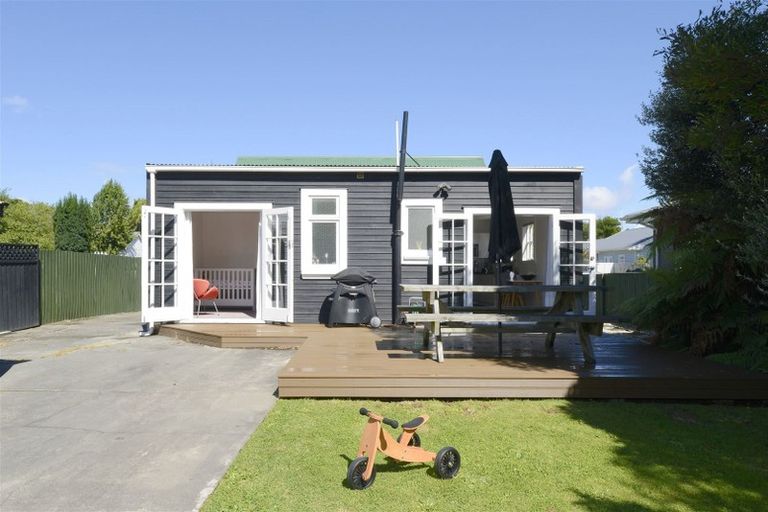 Photo of property in 10 Scott Street, Sydenham, Christchurch, 8023