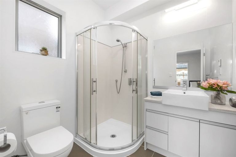 Photo of property in 9 Rohi Place, Flat Bush, Auckland, 2019